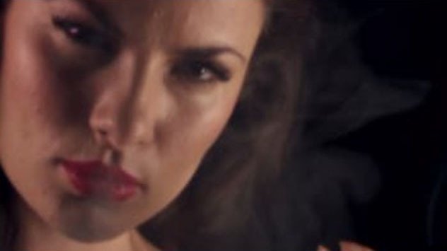 Thumbnail for Desperate Housewife Season 1 Episode 3