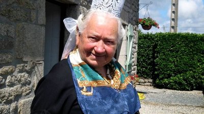 Thumbnail for Episode 4 Season 1 Episode 4