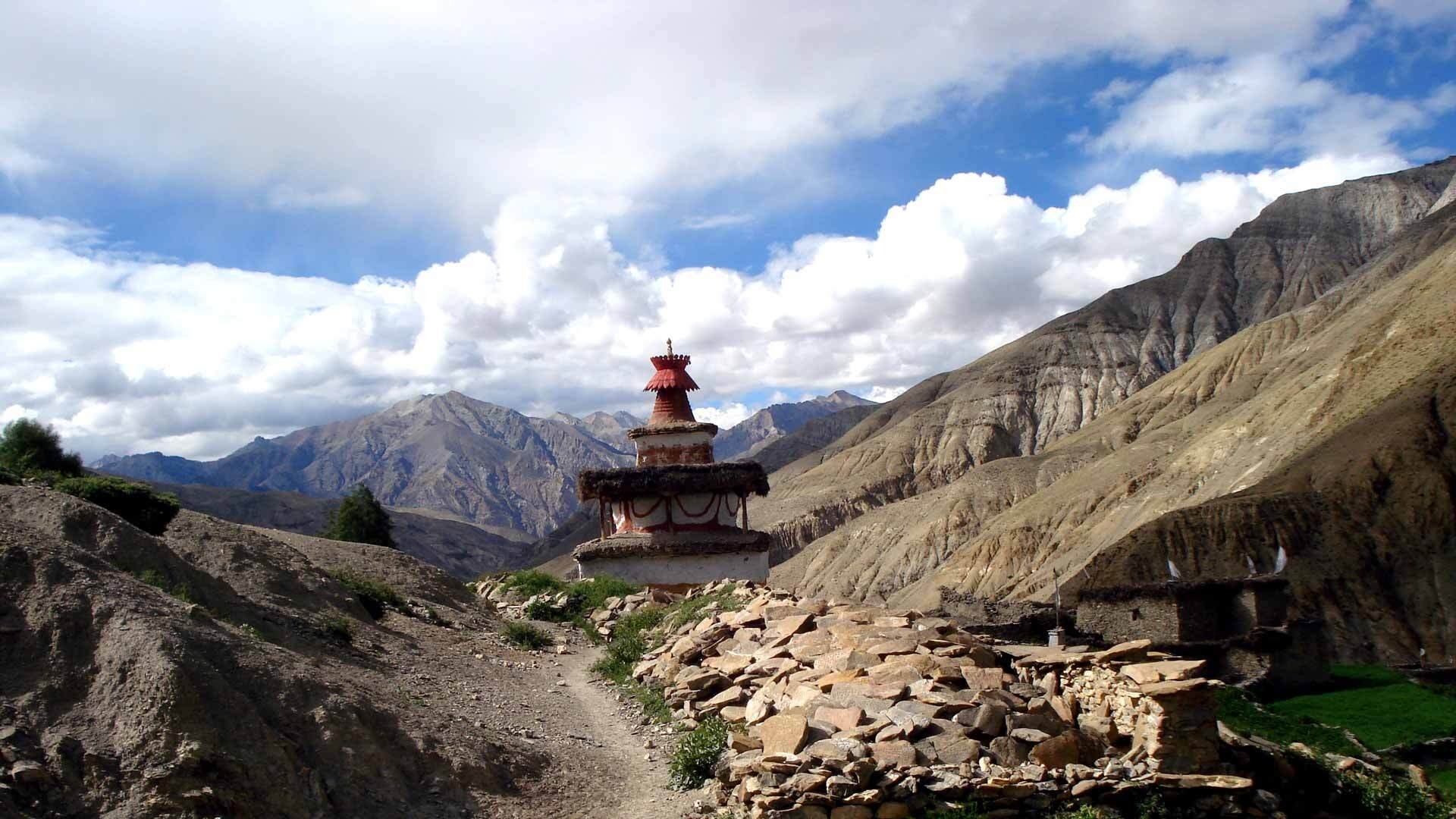 Dolpo Tulku - Heimkehr in den Himalaya (2010)