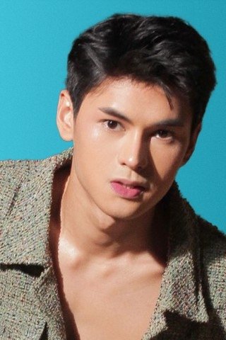 et billede af Dustin Yu