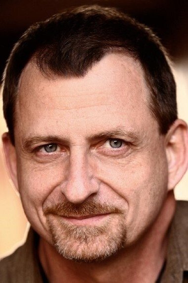 et billede af John Balma