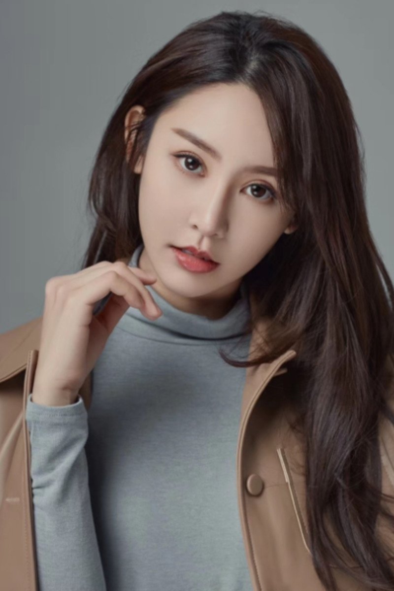 et billede af Gu Zhiyun