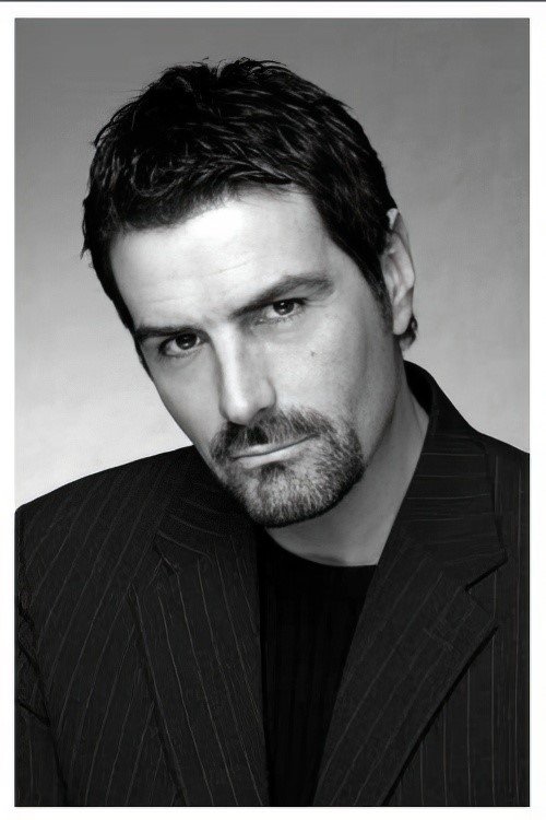 Hugo Baret's picture in the cast