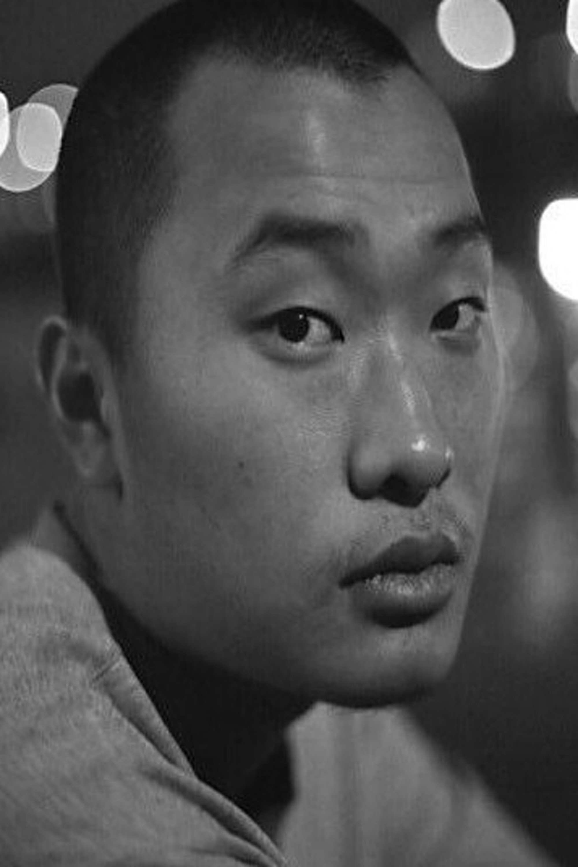 Na Ba-ru | Director