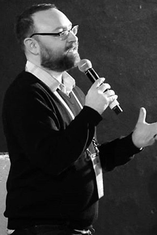 et billede af Matthew L. Weiss