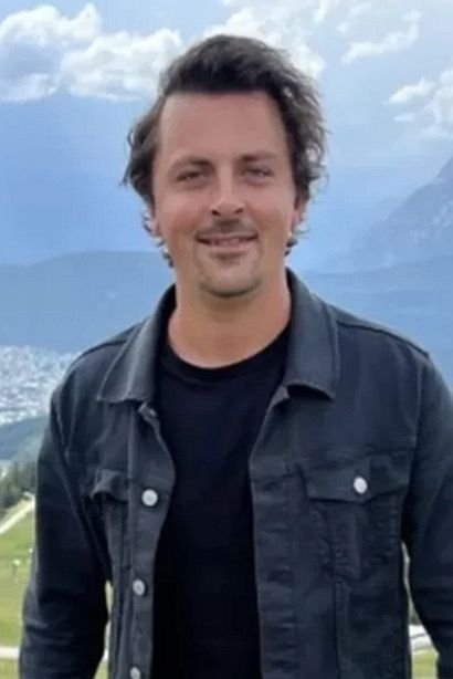 et billede af Mike Hansler