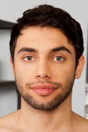 et billede af Shawn Abir