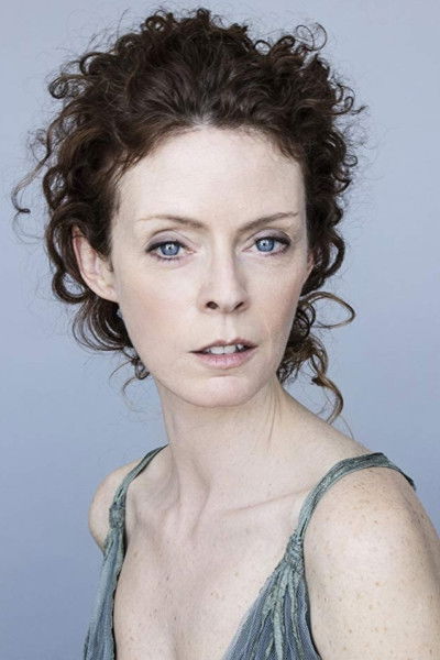 et billede af Nikki Leigh Scott