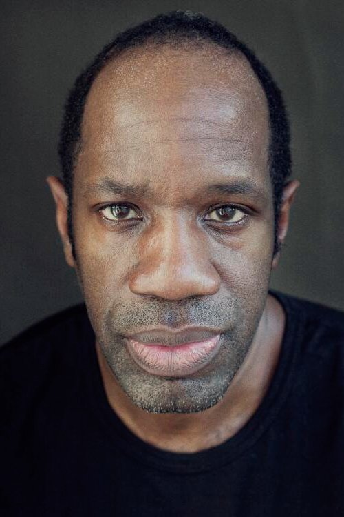 et billede af Anthony Taylor