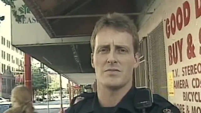 To Serve and Protect S07E03 backdrop