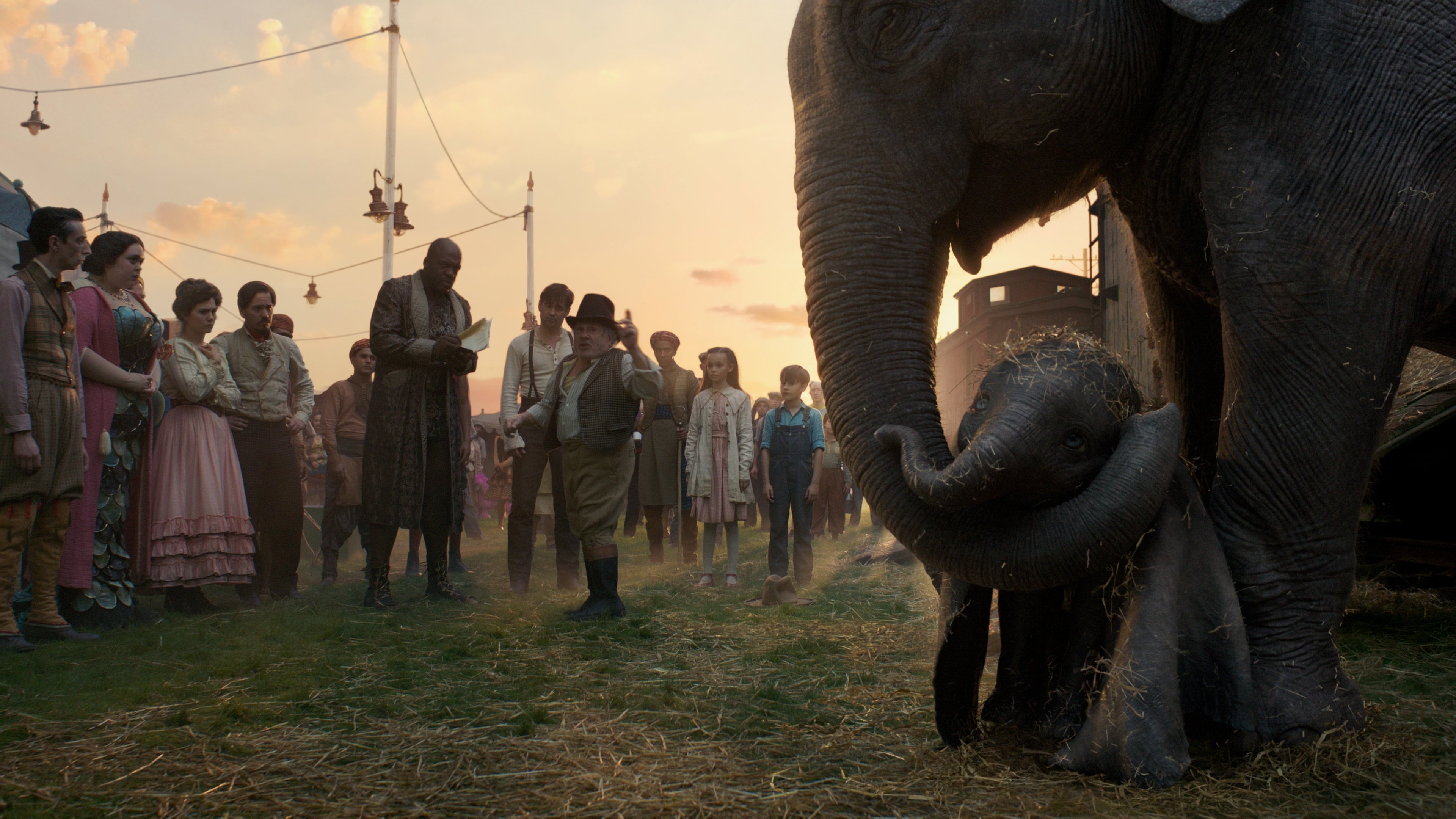 Dumbo: Chú Voi Biết Bay (2019)