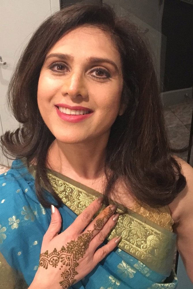 et billede af Meenakshi Sheshadri