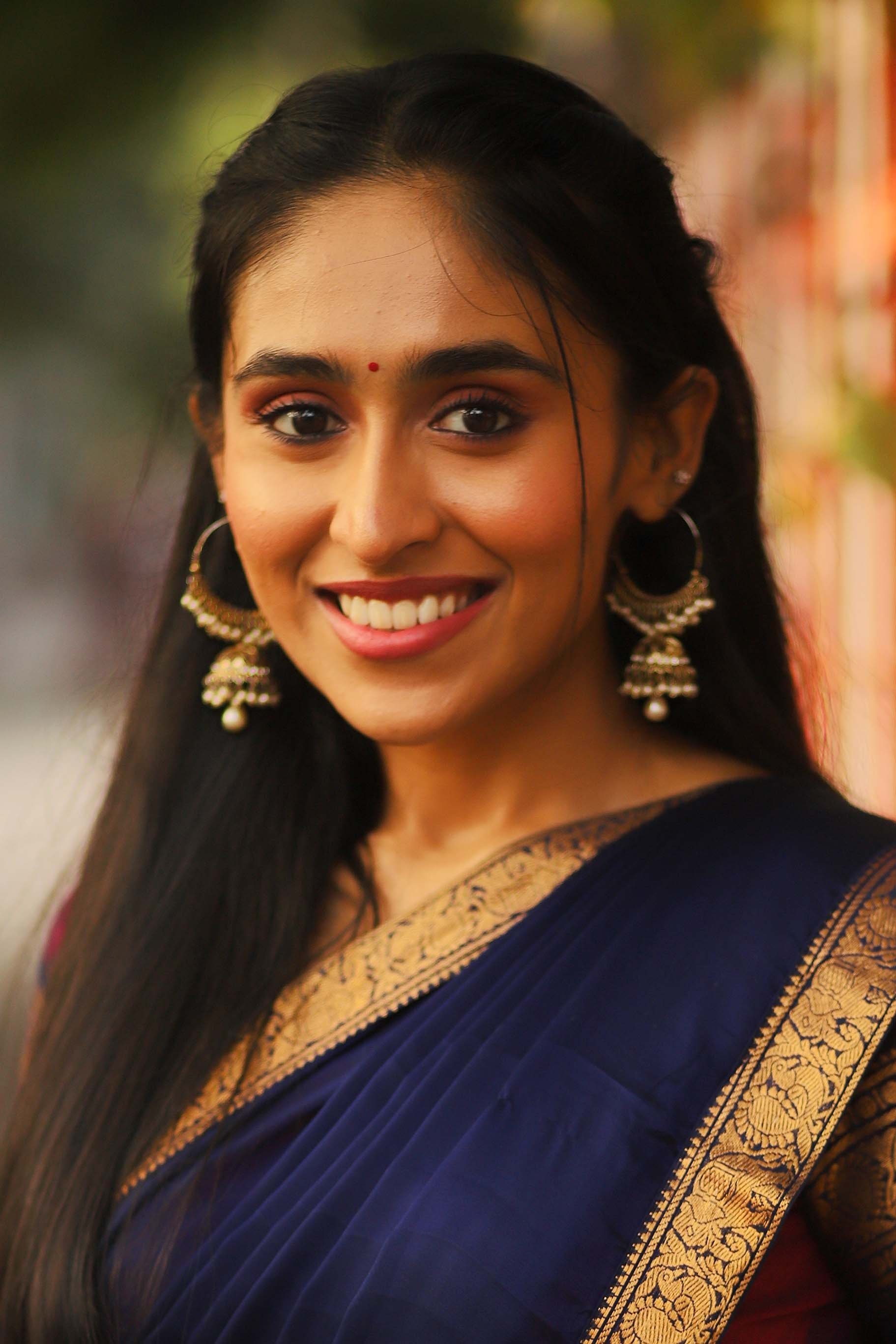 et billede af Deepthie Orientelu