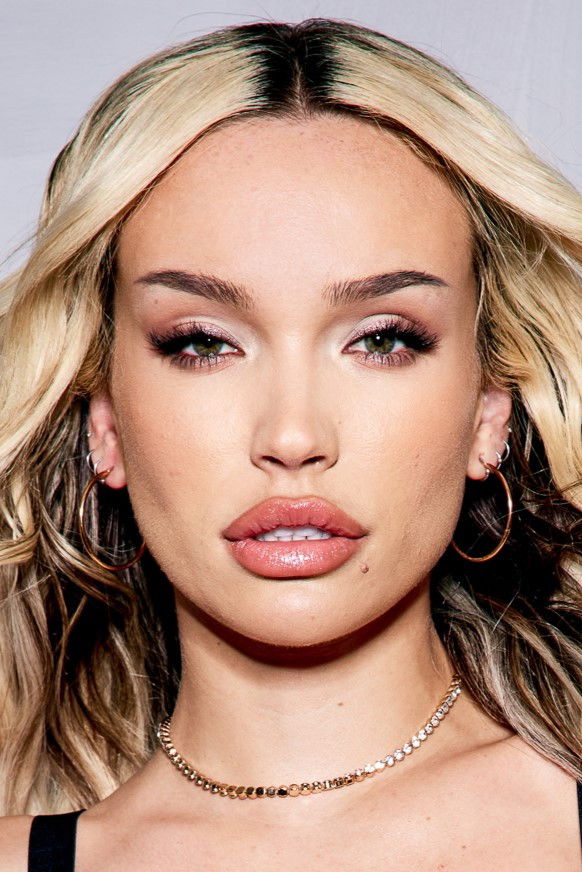 et billede af Rara Knupps