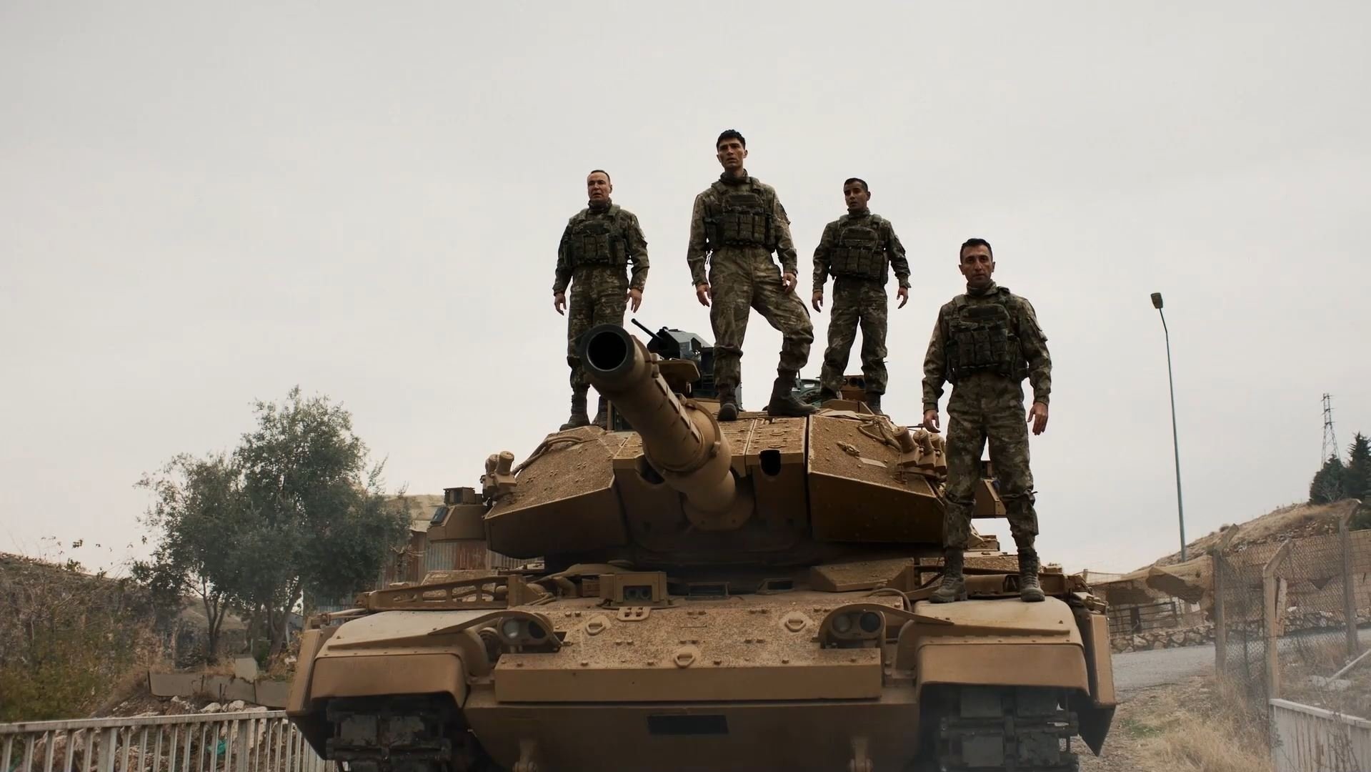 The Black Berets - الحلقة 3 - The Bridge