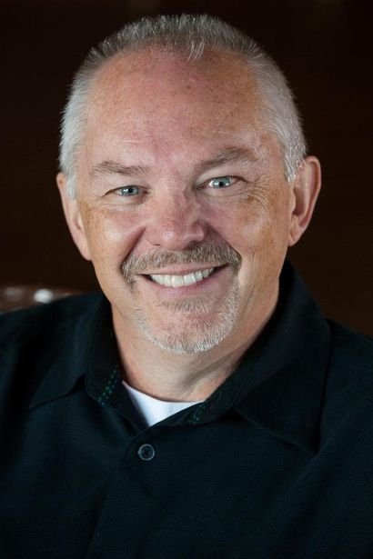 et billede af William Paul Young