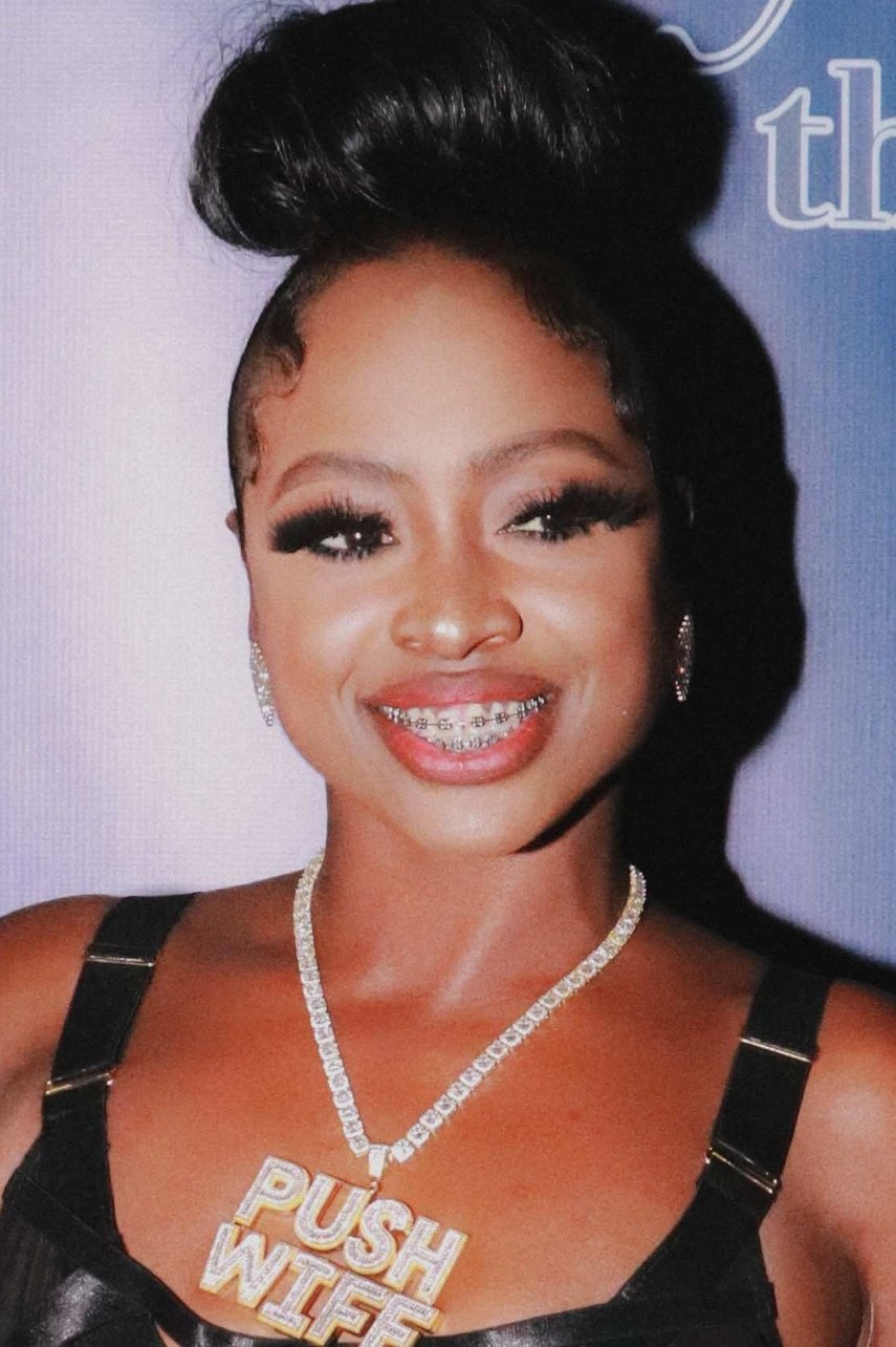 et billede af Cherokee Hall