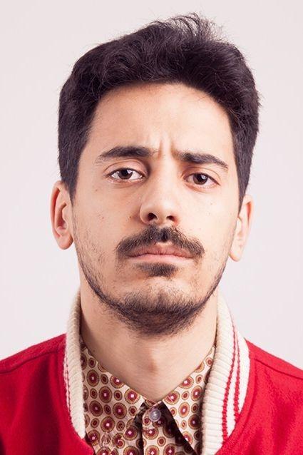 et billede af Valerio Lundini