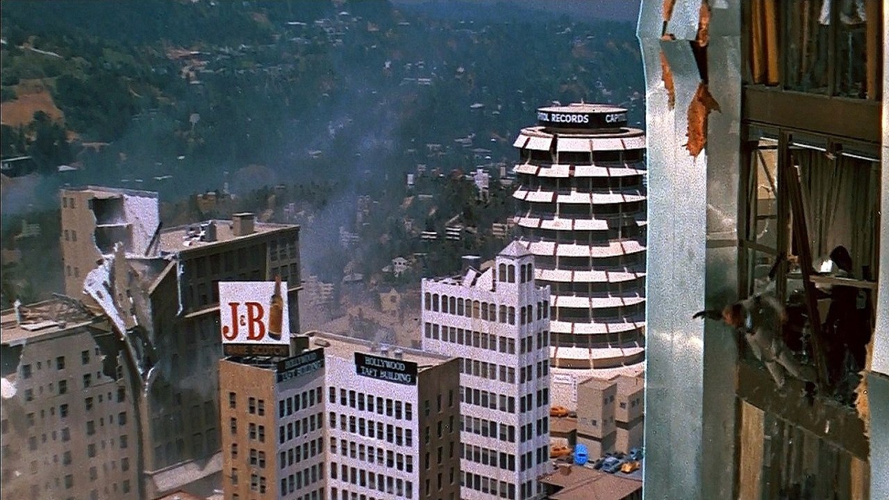 Earthquake (1974)