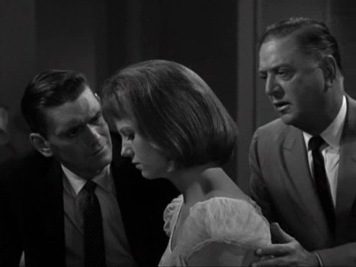 Prisoners' Wives S07E07 backdrop