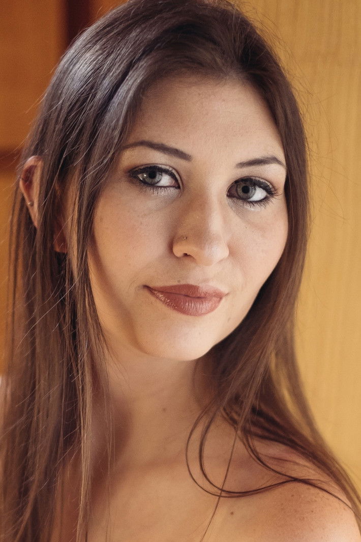 et billede af Angelina Diamanti