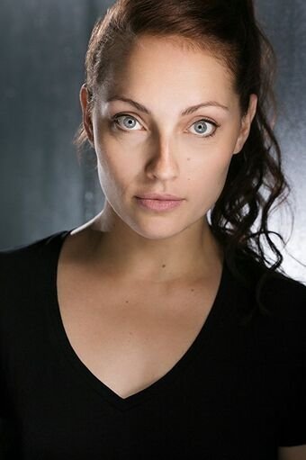 et billede af Stephanie Elstob