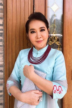 et billede af Moht Moht Myint Aung