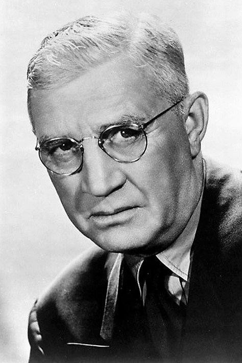 et billede af Lloyd Bacon