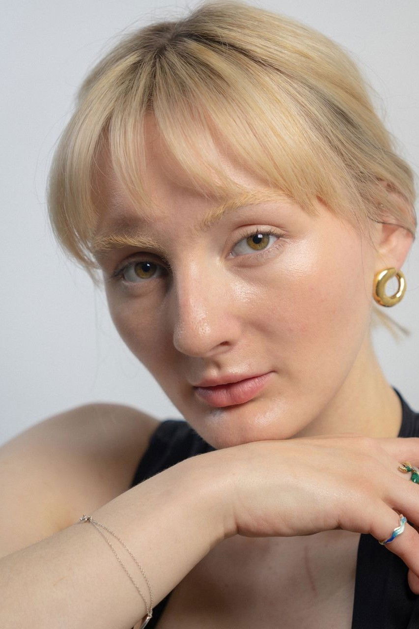 et billede af Beth McLean