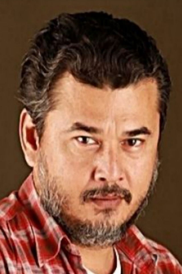 et billede af Azri Iskandar