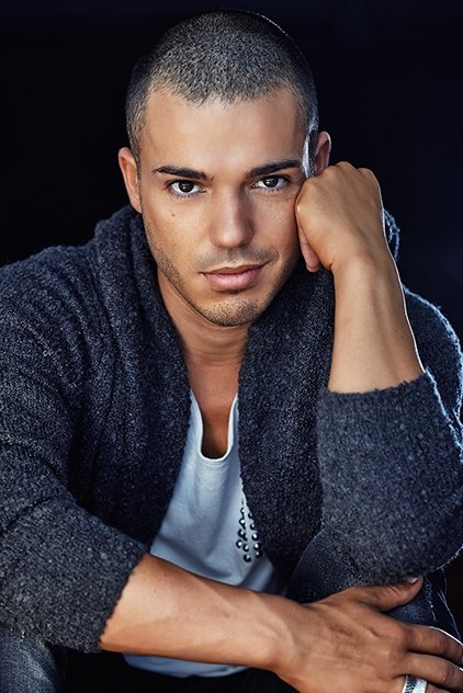 et billede af Anthony Callea