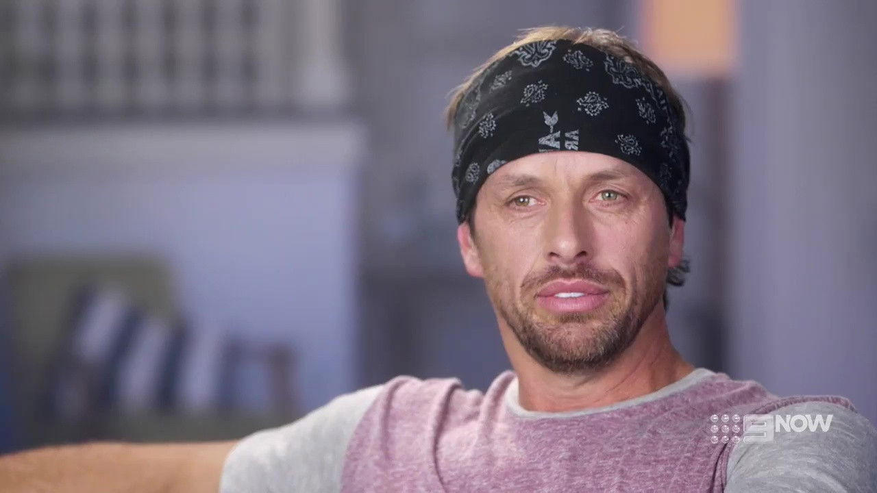 Masters of Flip S02E14 backdrop