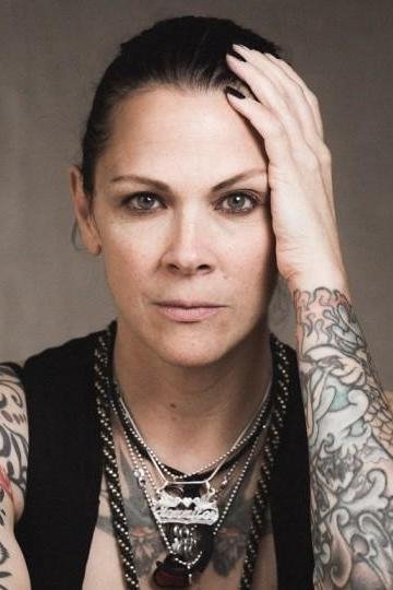 et billede af Jennifer Reeder