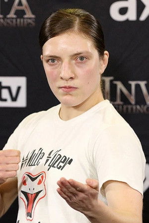 et billede af Brigid Chase