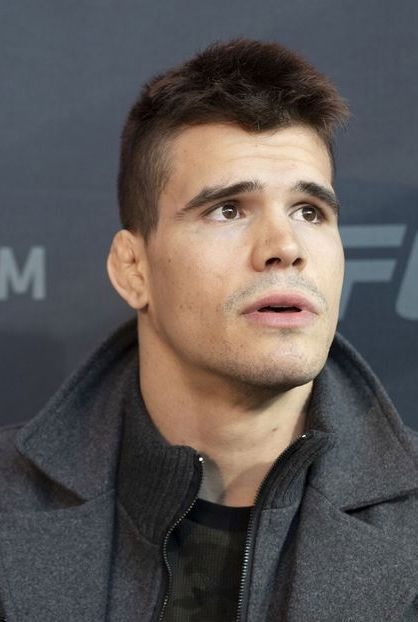 et billede af Mickey Gall