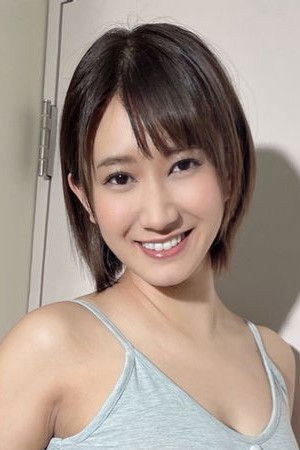 et billede af Momo Minami