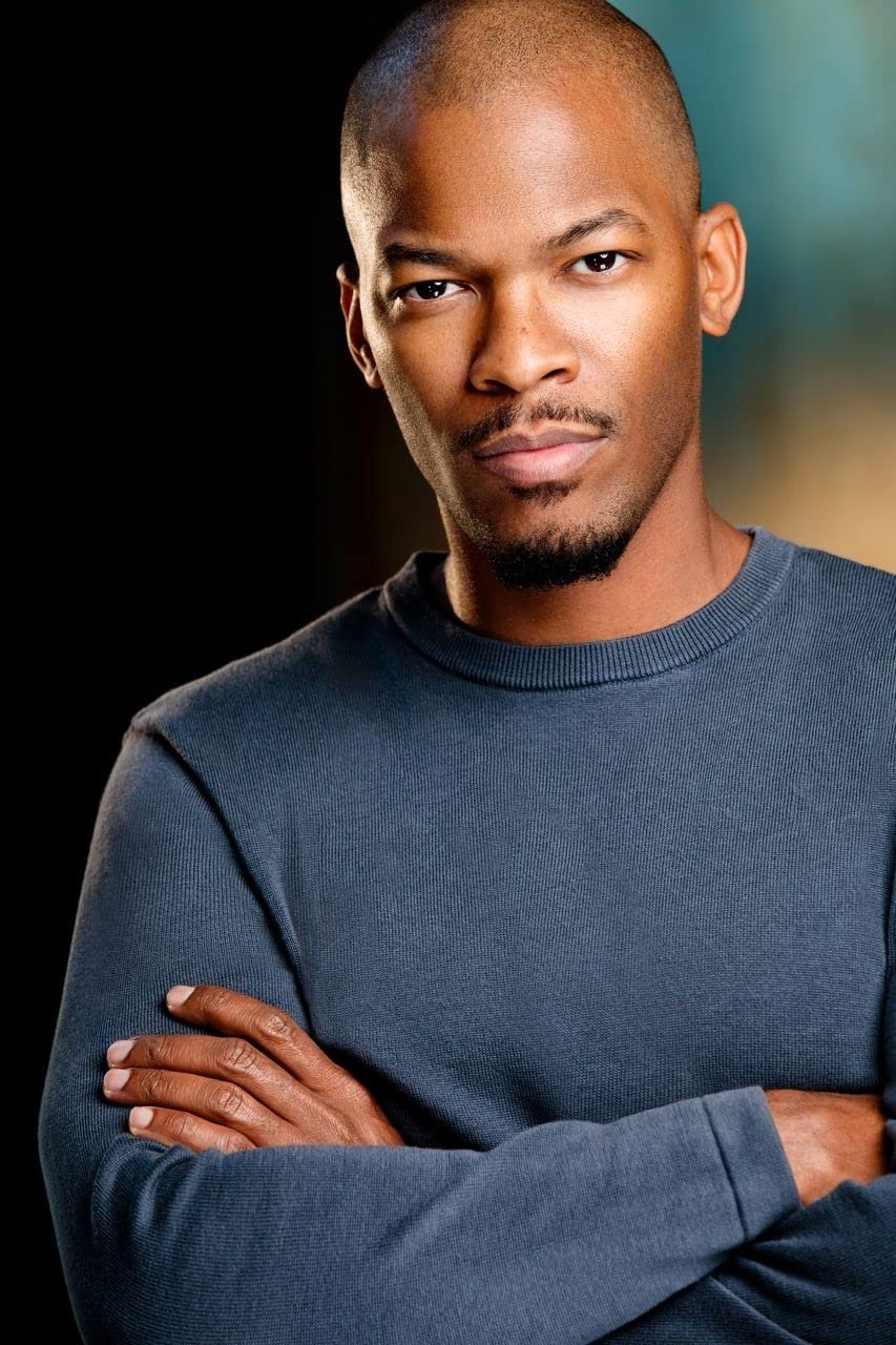 et billede af Dennis Hill