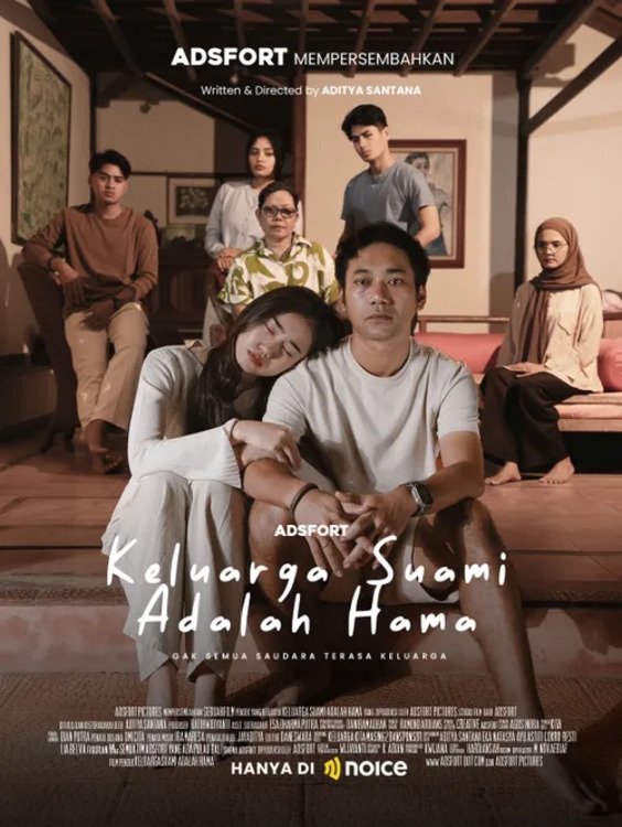 poster movie Keluarga Suami Adalah Hama