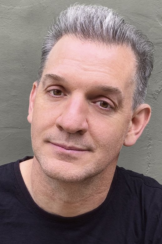 et billede af Derek Drymon