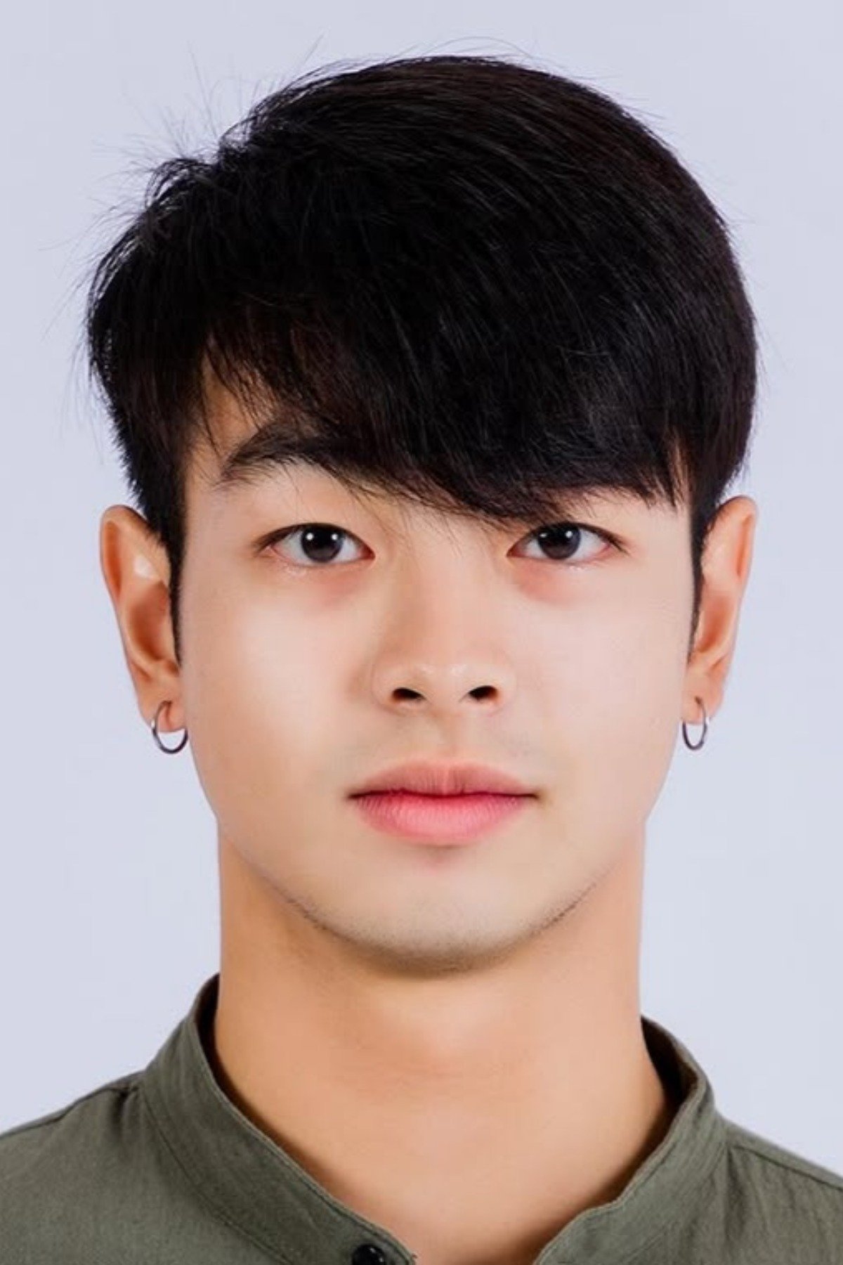 Profile image of Pongsaphon Wongkaew, a notable actor/actress