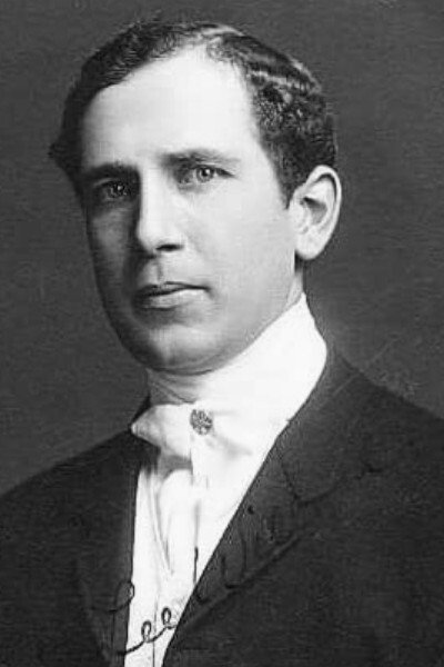 et billede af Lee Willard