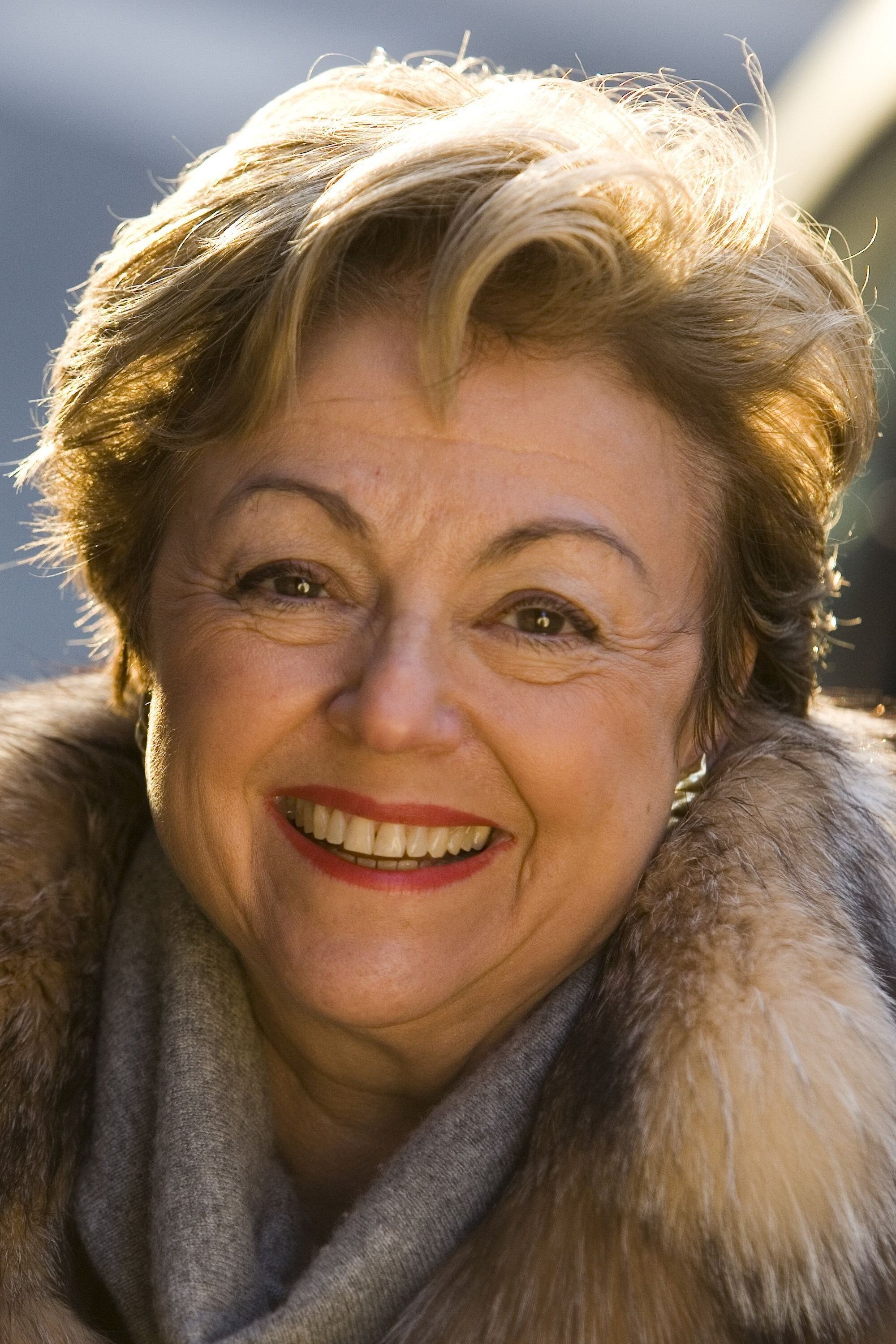 et billede af Évelyne Lever