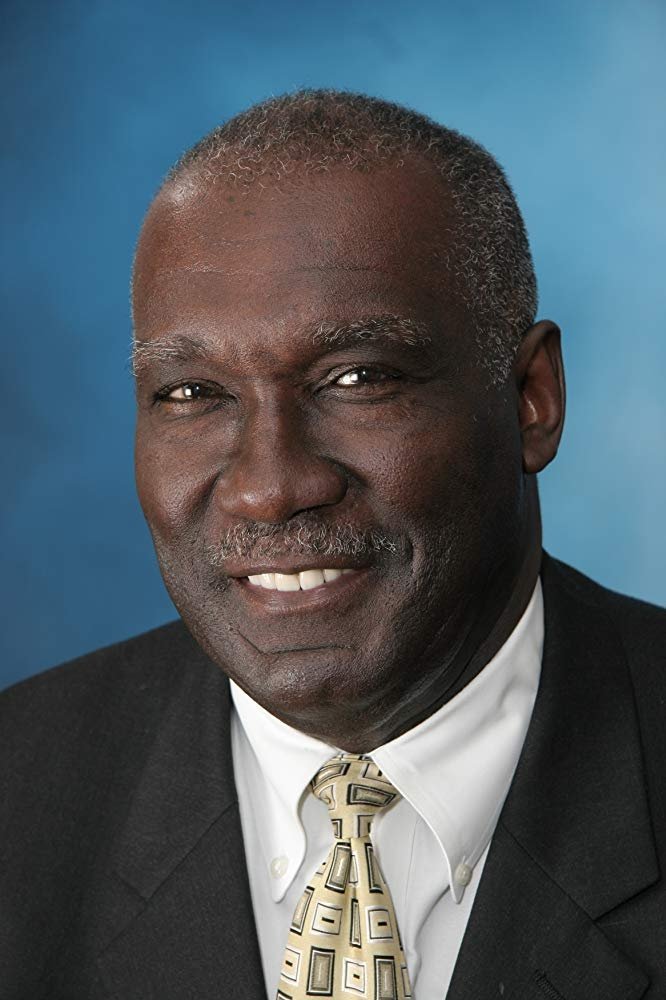 et billede af Laurie Folkes