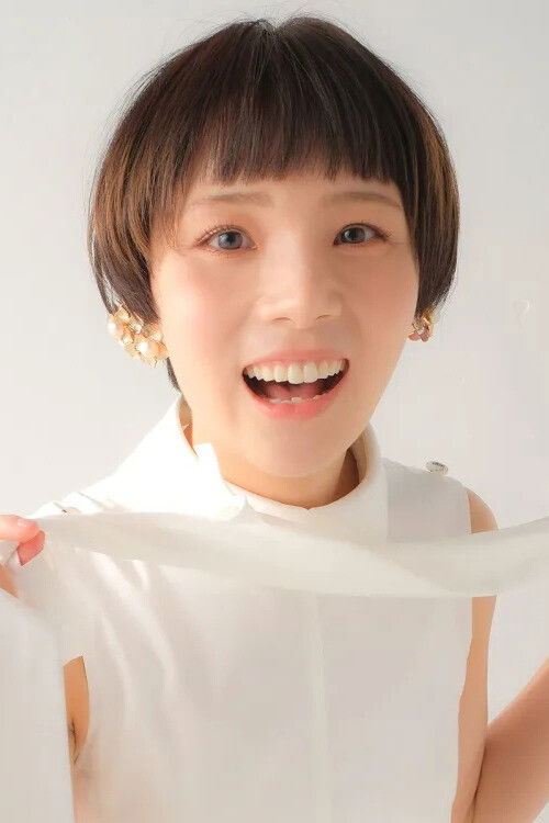 et billede af Chinami Karan