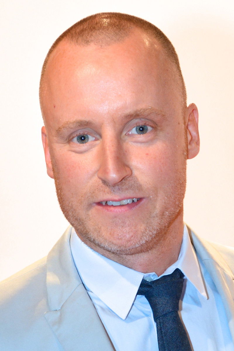 Profile Magnus Hedberg with character Self - Host