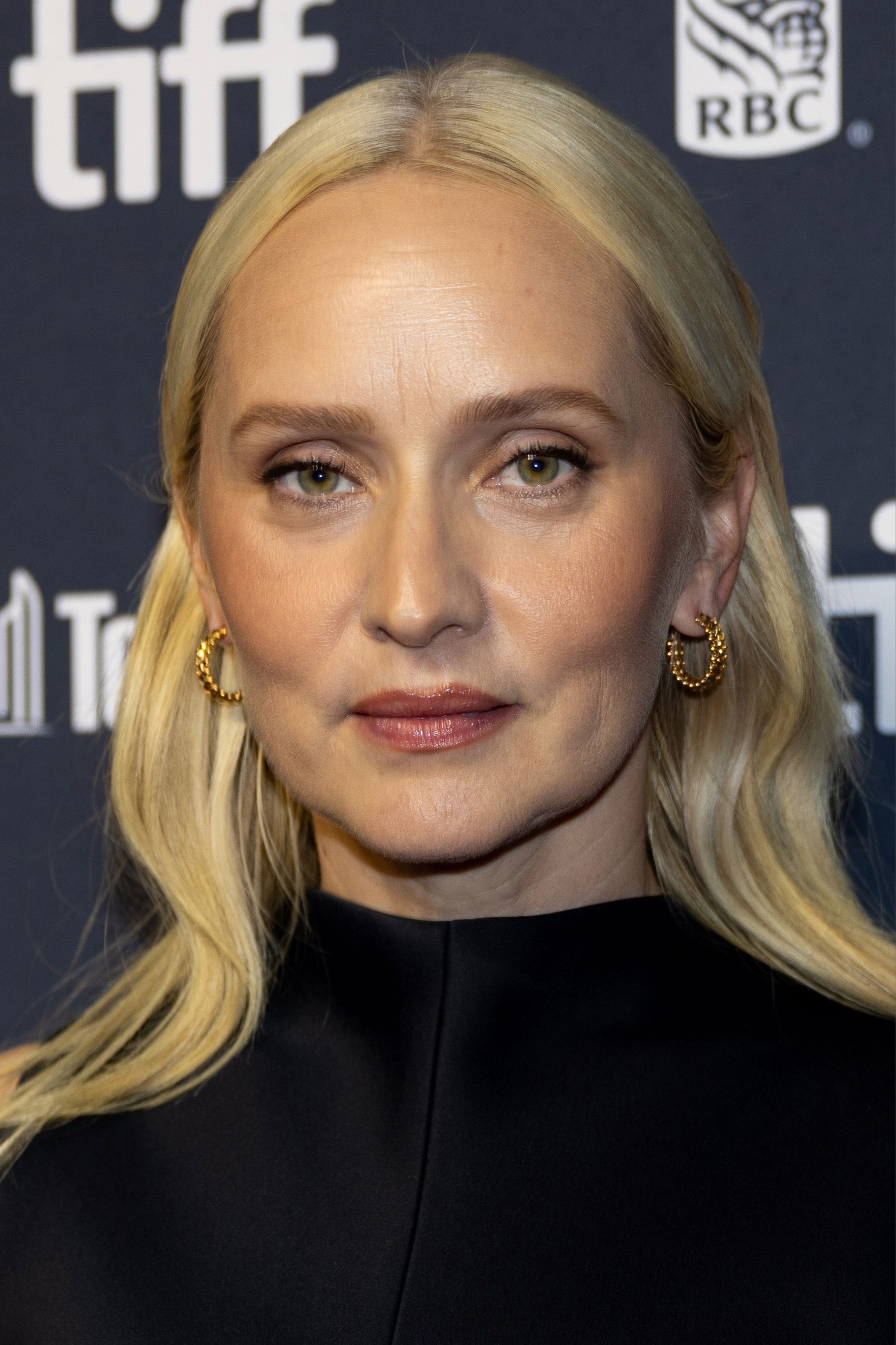 et billede af Mona Fastvold