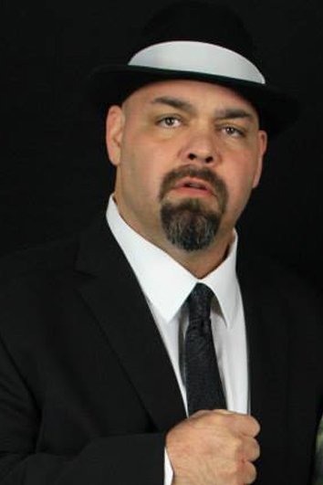 et billede af Mike Halac