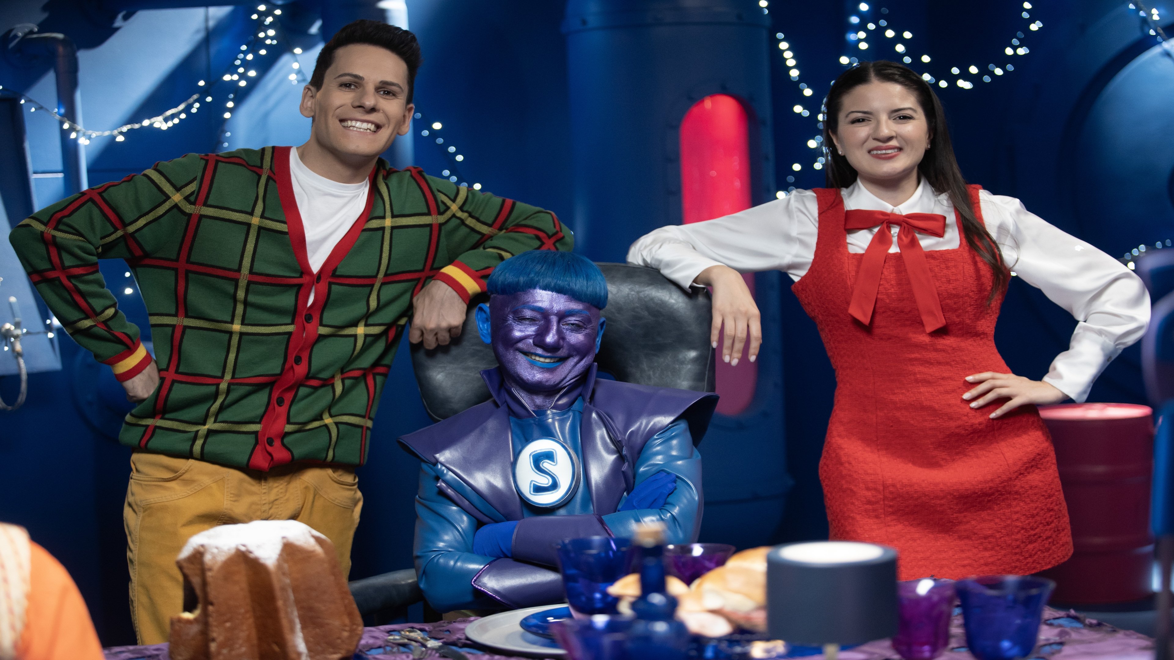 Me contro Te presenta Cattivissimi a Natale (2024)