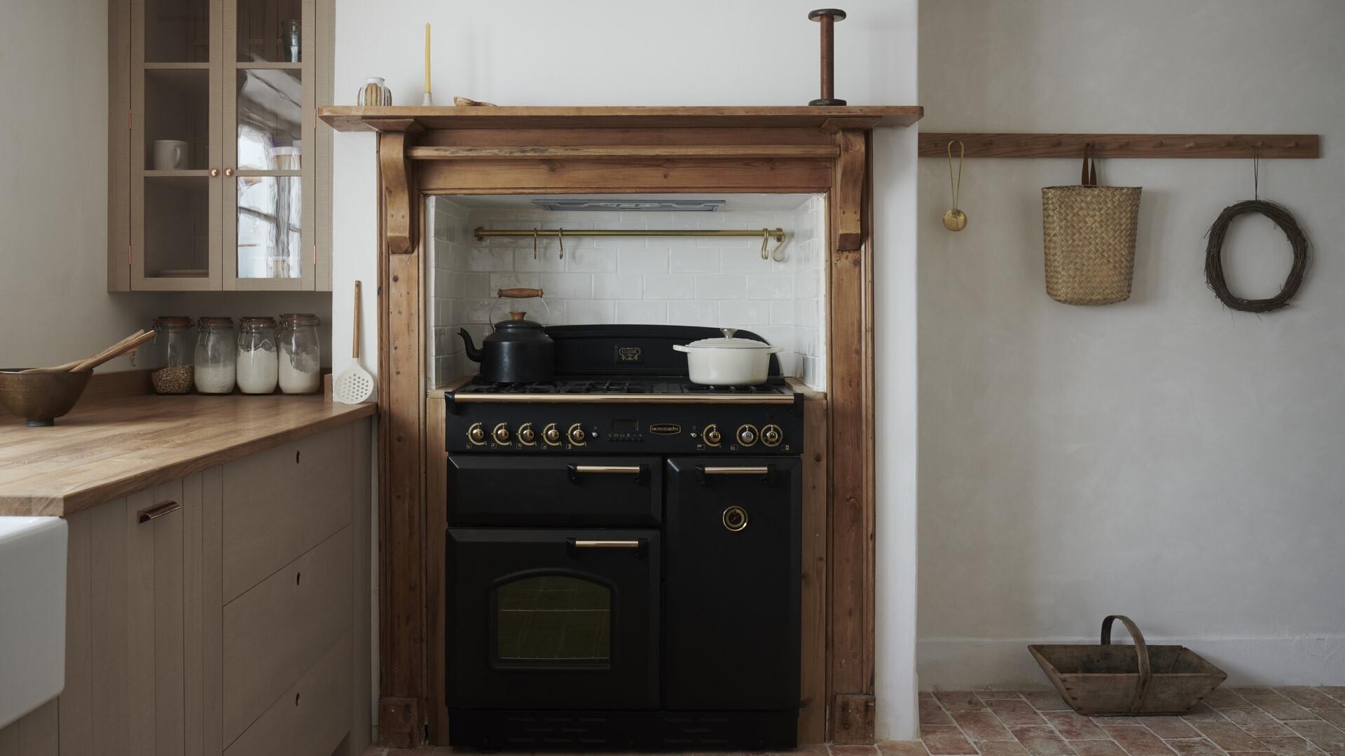For the Love of Kitchens - Épisode 5