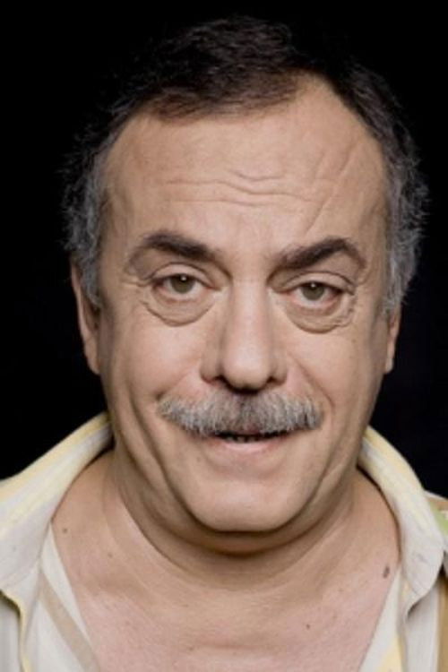 et billede af Cornel Ciupercescu